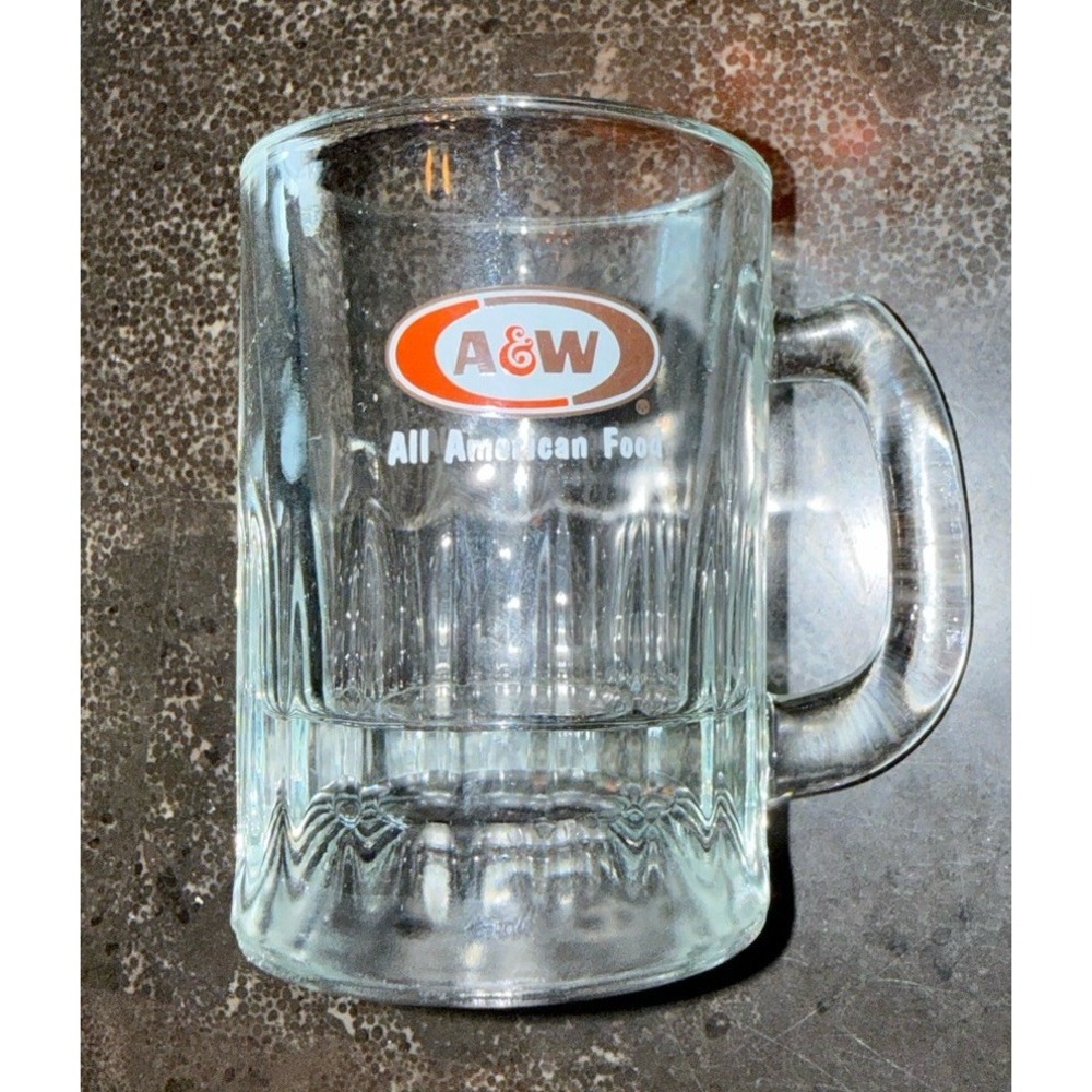 Vintage A&W Small Root Beer Mug 3 1/4" tall very good condition no chips Nice
